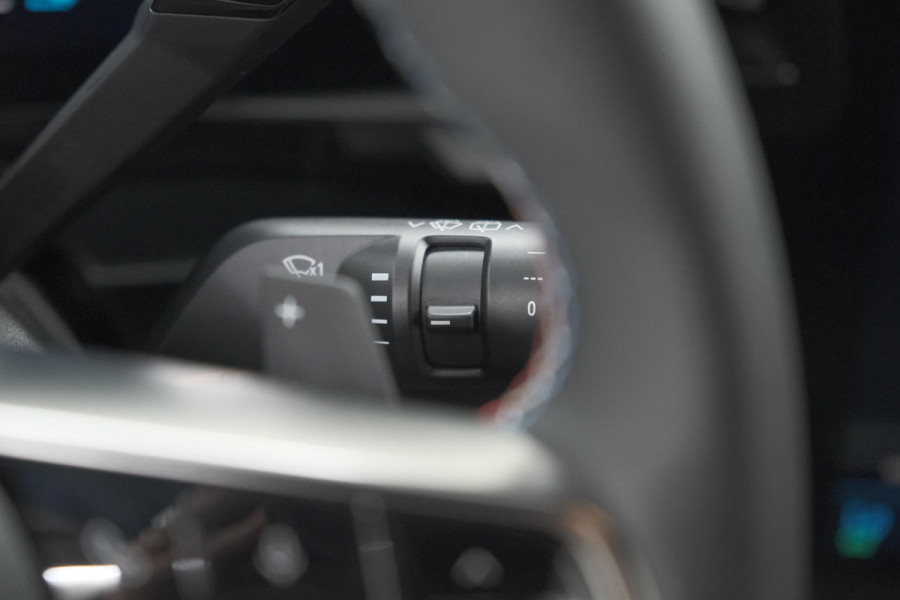 Renault Austral 1.2 E-Tech full hybrid 200 Techno Esprit Alpine | 1500 KG Trekgewicht | Camera | Dodehoekdetectie | Adaptieve Cruise Control | Pack Winter