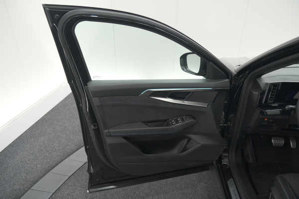 Renault Austral 1.2 E-Tech full hybrid 200 Techno Esprit Alpine | 1500 KG Trekgewicht | Camera | Dodehoekdetectie | Adaptieve Cruise Control | Pack Winter