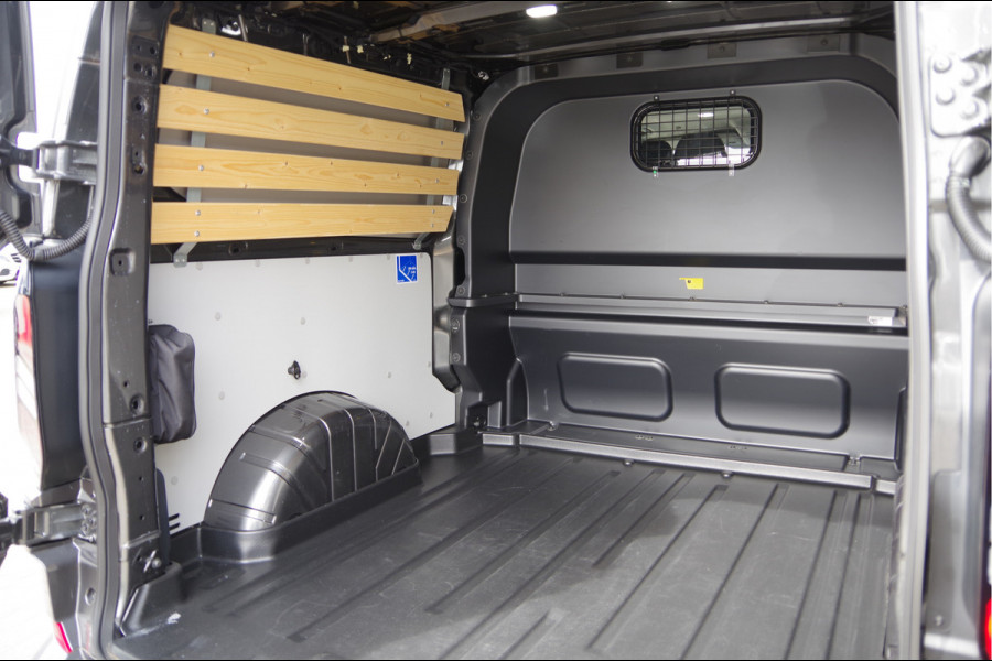 Ford Transit Custom 300 2.0 TDCI L2 Limited DC-5P, LED, KEYLESS, STOELVERWARMING, VOORRUIT VERWARMING, CAMERA, NAVI, CRUISE, LEDER MF STUUR, DUBBEL