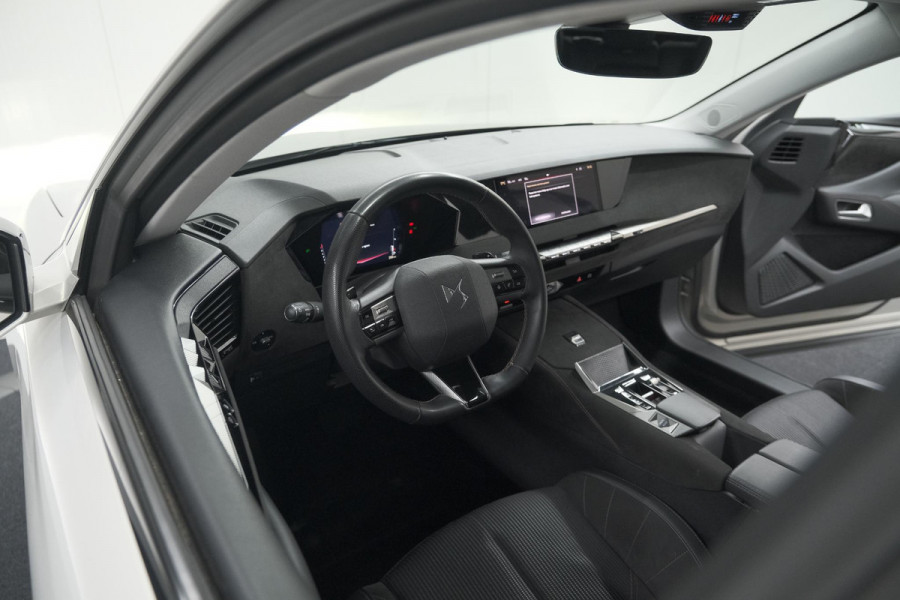 DS DS 4 PureTech 130 EAT8 Performance Line | Camera | Apple Carplay | Alcantara® bekleding | Parkeersensensoren