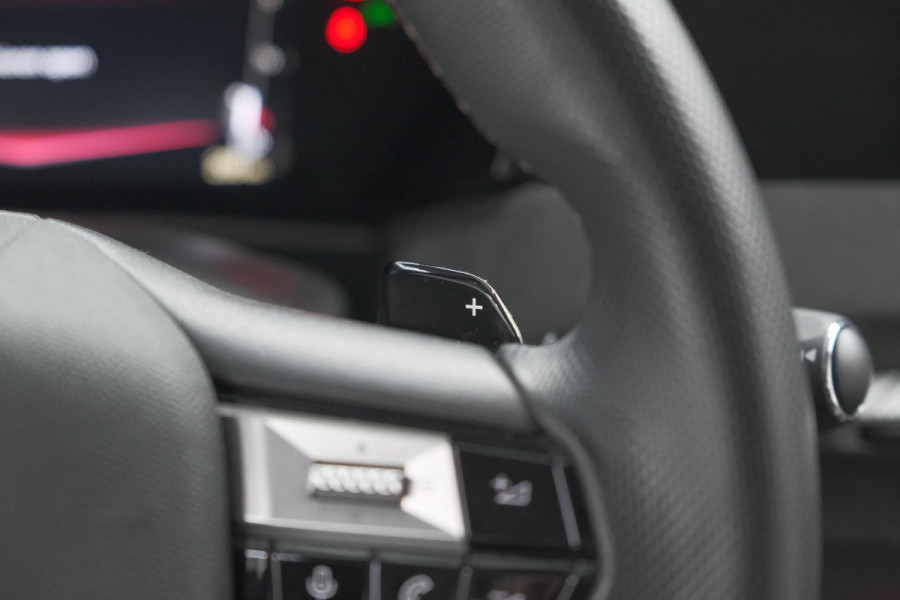 DS DS 4 PureTech 130 EAT8 Performance Line | Camera | Apple Carplay | Alcantara® bekleding | Parkeersensensoren