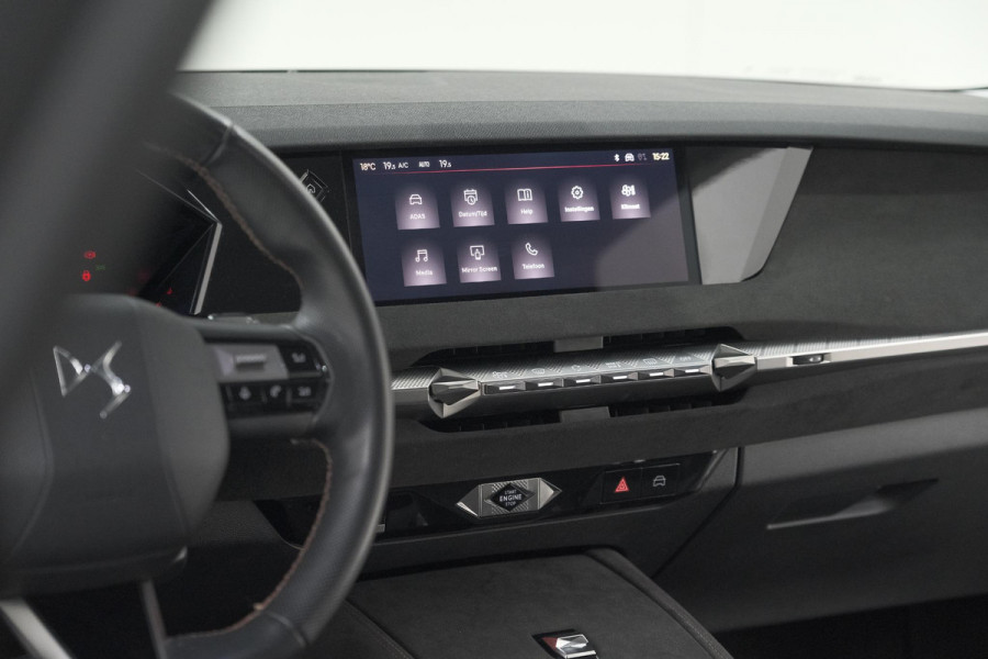 DS DS 4 PureTech 130 EAT8 Performance Line | Camera | Apple Carplay | Alcantara® bekleding | Parkeersensensoren