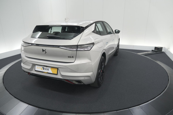 DS DS 4 PureTech 130 EAT8 Performance Line | Camera | Apple Carplay | Alcantara® bekleding | Parkeersensensoren
