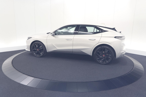 DS DS 4 PureTech 130 EAT8 Performance Line | Camera | Apple Carplay | Alcantara® bekleding | Parkeersensensoren