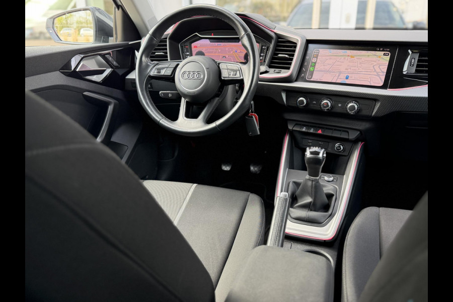 Audi A1 Sportback 25 TFSI Epic |Nav|Carplay|Cruise|PDC|17"