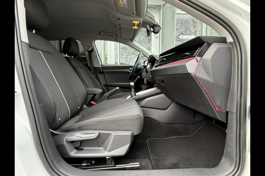 Audi A1 Sportback 25 TFSI Epic |Nav|Carplay|Cruise|PDC|17"