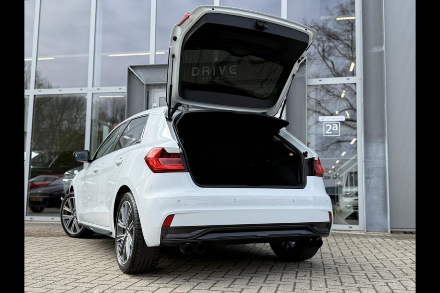 Audi A1 Sportback 25 TFSI Epic |Nav|Carplay|Cruise|PDC|17"