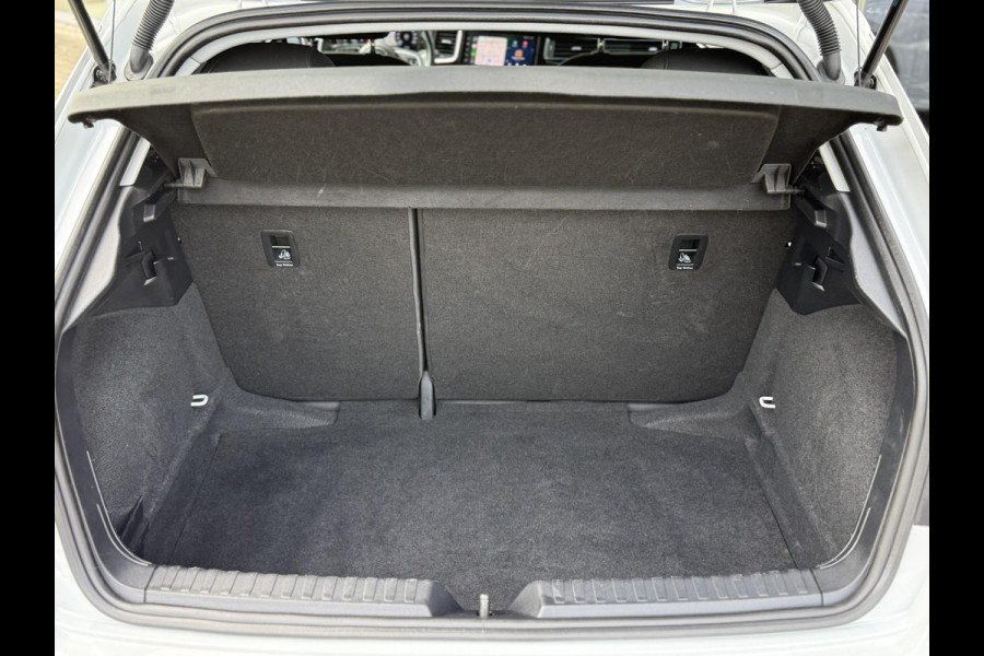 Audi A1 Sportback 25 TFSI Epic |Nav|Carplay|Cruise|PDC|17"