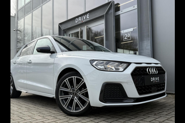 Audi A1 Sportback 25 TFSI Epic |Nav|Carplay|Cruise|PDC|17"