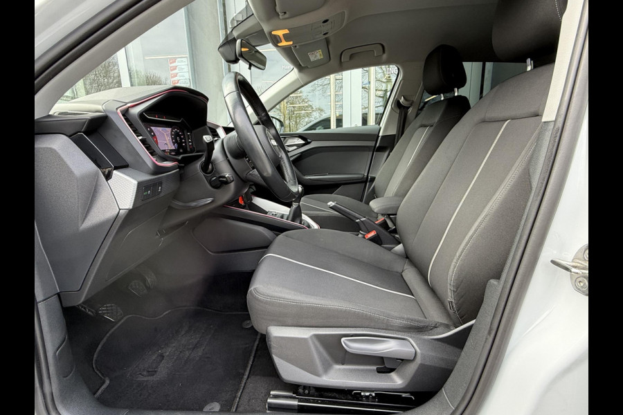 Audi A1 Sportback 25 TFSI Epic |Nav|Carplay|Cruise|PDC|17"