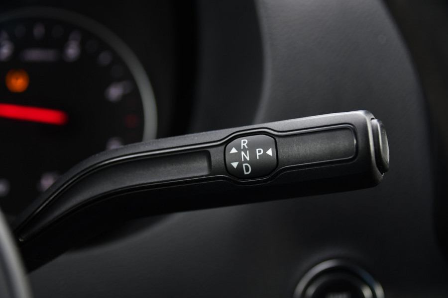 Mercedes-Benz Sprinter 317 1.9 CDI L2H2 RWD AMG Black Edition Camera, Cruise, Carplay, LED, 170pk, Multimedia, Automaat, Trekhaak, 3 Zits, Uniek!