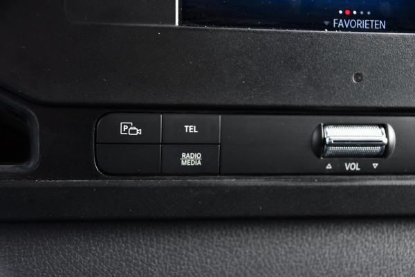 Mercedes-Benz Sprinter 317 1.9 CDI L2H2 RWD AMG Black Edition Camera, Cruise, Carplay, LED, 170pk, Multimedia, Automaat, Trekhaak, 3 Zits, Uniek!