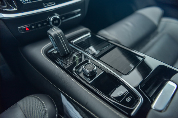 Volvo V60 T8 Aut. R-Design ACC Leder Stoelverwarming 390pk