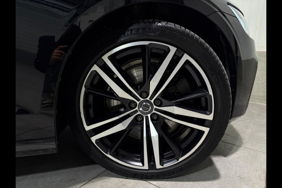 Volvo V60 T8 Aut. R-Design ACC Leder Stoelverwarming 390pk