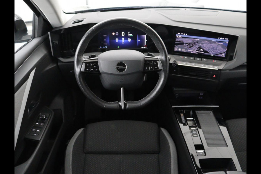 Opel Astra 1.6 Hybrid Business Edition | SOH 96% | Adaptive cruise | Navigatie | Camera | Full LED | Stuurverwarming | Carplay | PHEV | Plug In