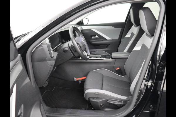 Opel Astra 1.6 Hybrid Business Edition | SOH 96% | Adaptive cruise | Navigatie | Camera | Full LED | Stuurverwarming | Carplay | PHEV | Plug In