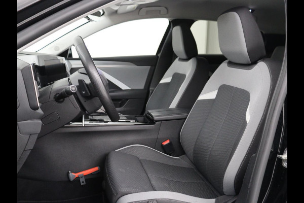 Opel Astra 1.6 Hybrid Business Edition | SOH 96% | Adaptive cruise | Navigatie | Camera | Full LED | Stuurverwarming | Carplay | PHEV | Plug In