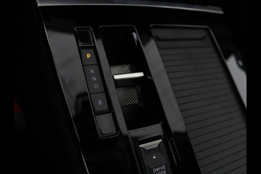 Opel Astra 1.6 Hybrid Business Edition | SOH 96% | Adaptive cruise | Navigatie | Camera | Full LED | Stuurverwarming | Carplay | PHEV | Plug In