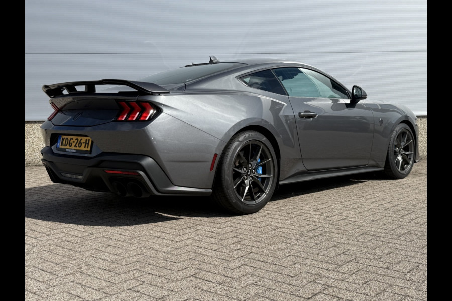 Ford Mustang Fastback 5.0 V8 Dark Horse
