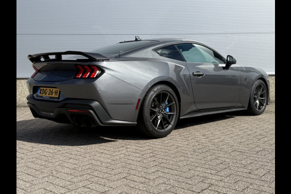 Ford Mustang Fastback 5.0 V8 Dark Horse