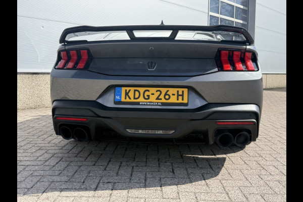 Ford Mustang Fastback 5.0 V8 Dark Horse