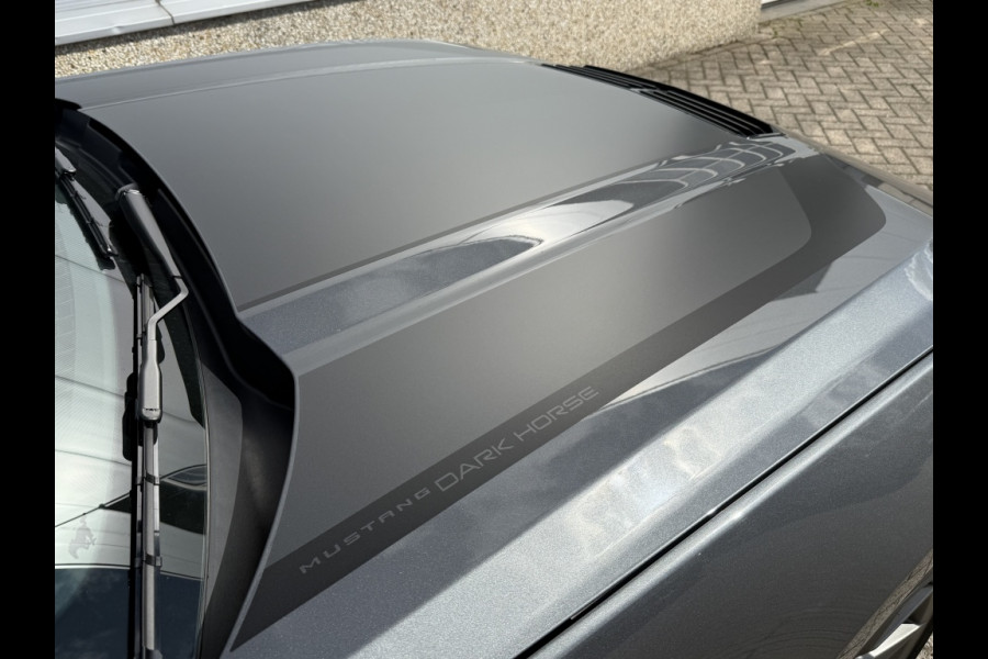 Ford Mustang Fastback 5.0 V8 Dark Horse