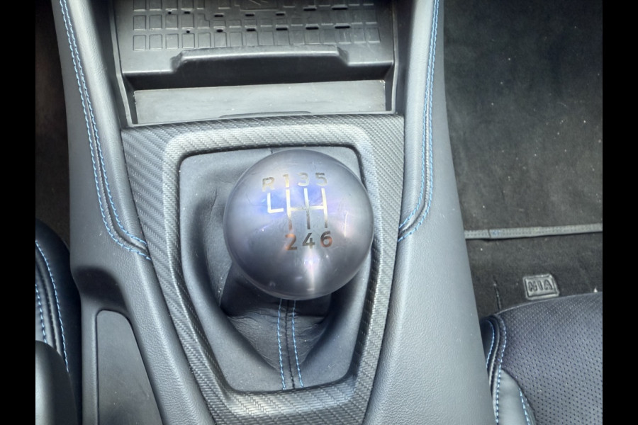 Ford Mustang Fastback 5.0 V8 Dark Horse