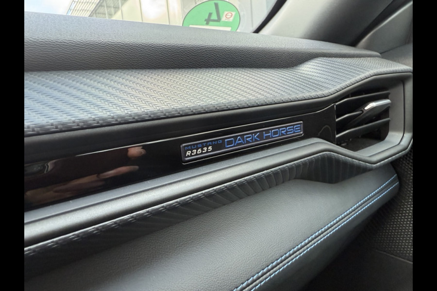 Ford Mustang Fastback 5.0 V8 Dark Horse