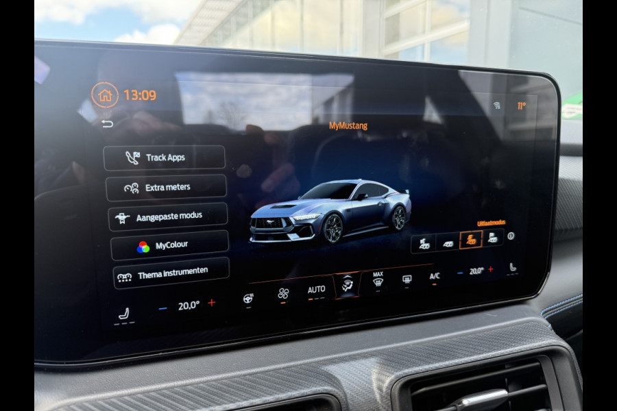 Ford Mustang Fastback 5.0 V8 Dark Horse