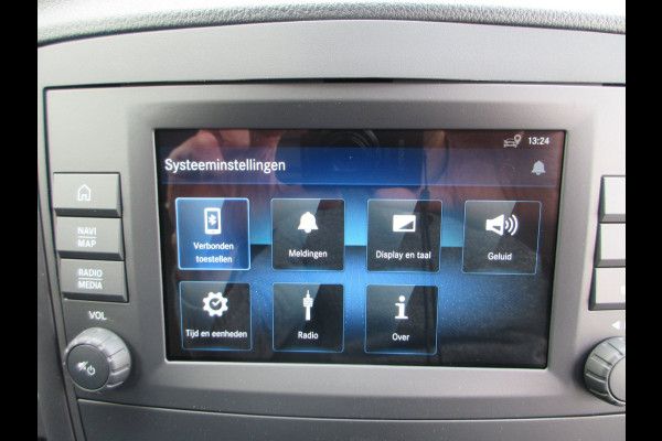 Mercedes-Benz Vito E vito 112 L2 66 kWh snelladen SoH 97,5 % camera 3-zits