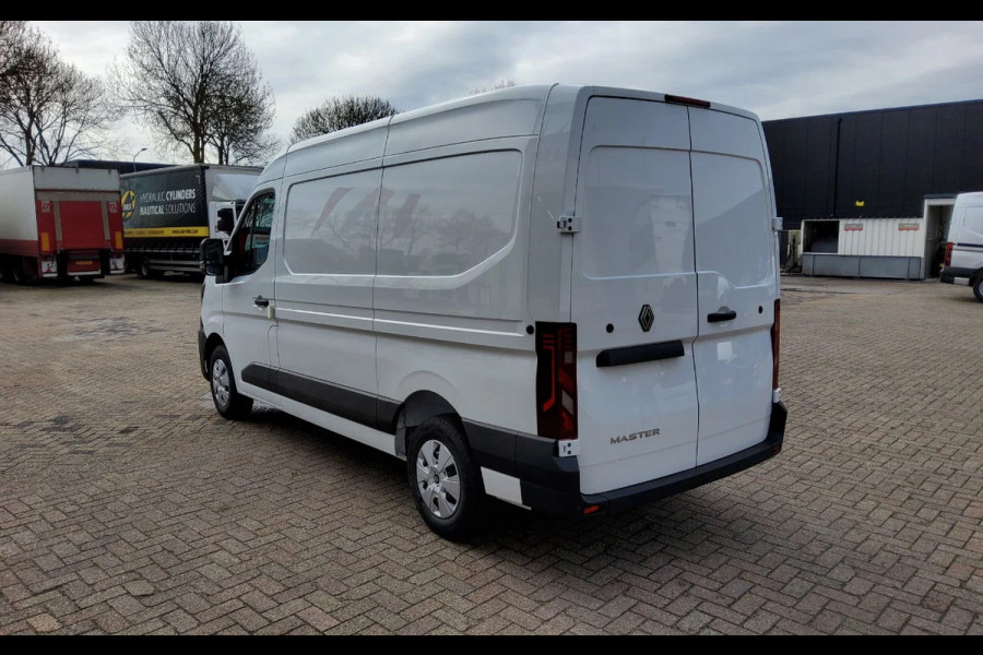 Renault Master 130.35 EURO 6 - V-46-LFZ - L2H2 GESLOTEN WIT - BPM VRIJ!