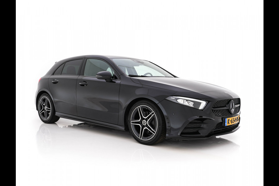 Mercedes-Benz A-Klasse 160 AMG-Sportpack Business-Solution (INCL-BTW) *WIDESCREEN-DIGI-COCKPIT | FULL-LED | LEATHER-MICROFIBRE | CAMERA | DYNAMIC-SELECT | CRUISE | HEATED-SPORTSEATS | PRIVACY-GLASS | DAB | AMBIENT-LIGHT | 18"ALU*