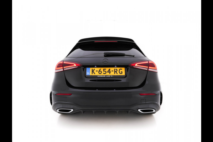 Mercedes-Benz A-Klasse 160 AMG-Sportpack Business-Solution (INCL-BTW) *WIDESCREEN-DIGI-COCKPIT | FULL-LED | LEATHER-MICROFIBRE | CAMERA | DYNAMIC-SELECT | CRUISE | HEATED-SPORTSEATS | PRIVACY-GLASS | DAB | AMBIENT-LIGHT | 18"ALU*