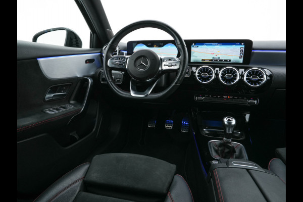 Mercedes-Benz A-Klasse 160 AMG-Sportpack Business-Solution (INCL-BTW) *WIDESCREEN-DIGI-COCKPIT | FULL-LED | LEATHER-MICROFIBRE | CAMERA | DYNAMIC-SELECT | CRUISE | HEATED-SPORTSEATS | PRIVACY-GLASS | DAB | AMBIENT-LIGHT | 18"ALU*
