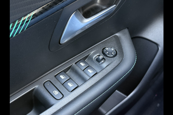 Peugeot 208 1.2 PureTech Blue Lease Allure | Trekhaak | CarPlay | Camera | 16 inch