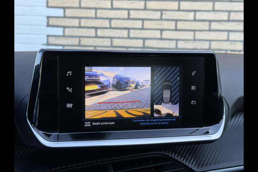 Peugeot 208 1.2 PureTech Blue Lease Allure | Trekhaak | CarPlay | Camera | 16 inch