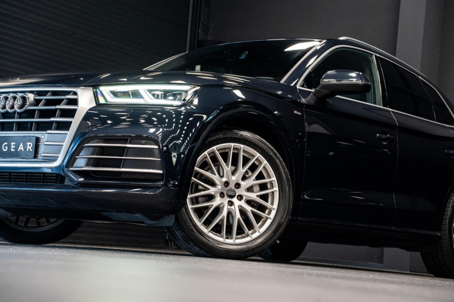 Audi Q5 2.0 TFSI quattro Audi Q5 2.0 TFSI Quattro *S-Line / Luchtvering / Virtual Dashboard / Keyless Entry / Audi Sound-systeem*