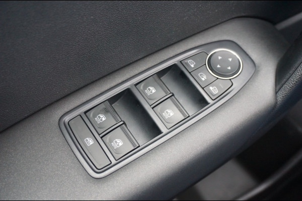 Renault Captur 130PK Intens NAVI | AUTOMAAT | TREKHAAK | STOELVERWARMING