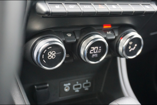 Renault Captur 130PK Intens NAVI | AUTOMAAT | TREKHAAK | STOELVERWARMING