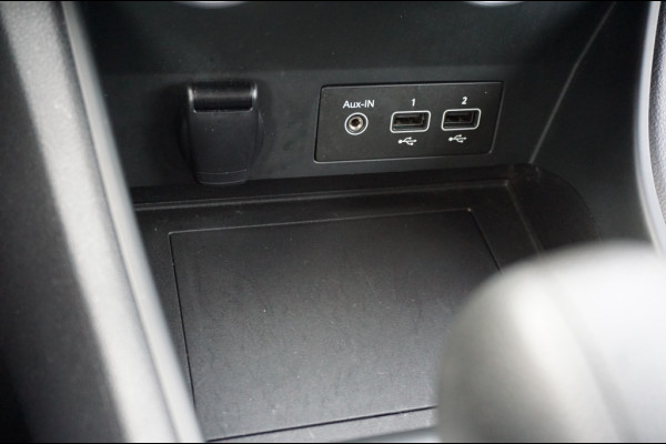 Renault Captur 130PK Intens NAVI | AUTOMAAT | TREKHAAK | STOELVERWARMING