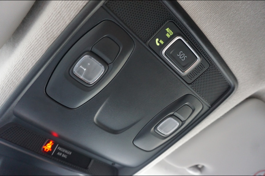 Renault Captur 130PK Intens NAVI | AUTOMAAT | TREKHAAK | STOELVERWARMING