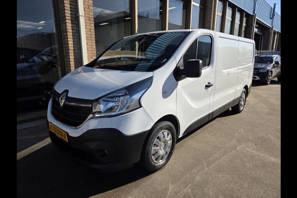 Renault Trafic 2.0 dCi 120Pk /88kw L2 Airco Parkeersensor Trekhaak Business