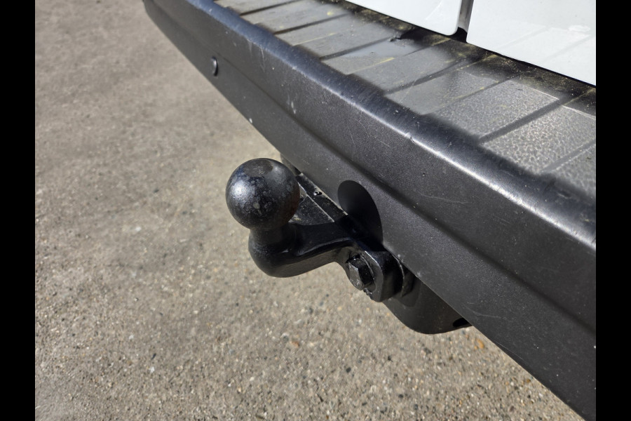 Renault Trafic 2.0 dCi 120Pk /88kw L2 Airco Parkeersensor Trekhaak Business