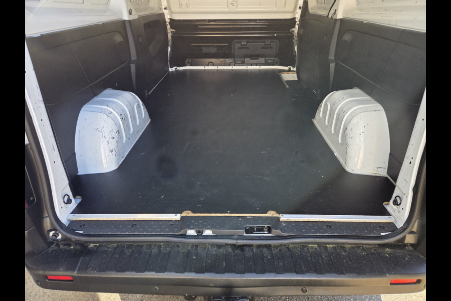 Renault Trafic 2.0 dCi 120Pk /88kw L2 Airco Parkeersensor Trekhaak Business