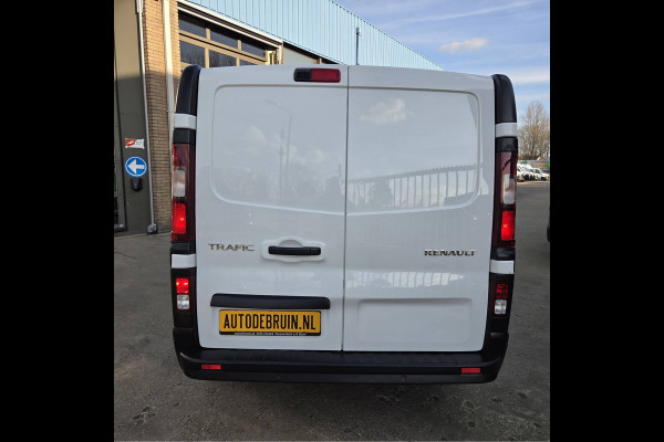 Renault Trafic 2.0 dCi 130Pk/ 96 Kw Nieuw model L2 Business Airco Cruisecontrol Achteruitrijcamera