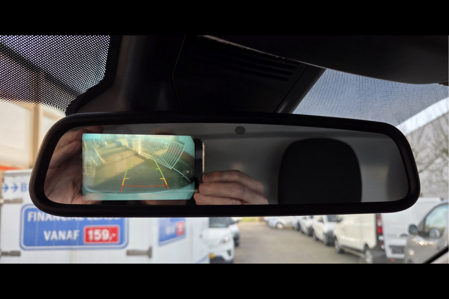 Renault Trafic 2.0 dCi 130Pk/ 96 Kw Nieuw model L2 Business Airco Cruisecontrol Achteruitrijcamera