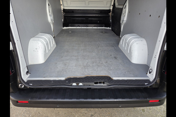Renault Trafic 2.0 dCi 130Pk/ 96 Kw Nieuw model L2 Business Airco Cruisecontrol Achteruitrijcamera