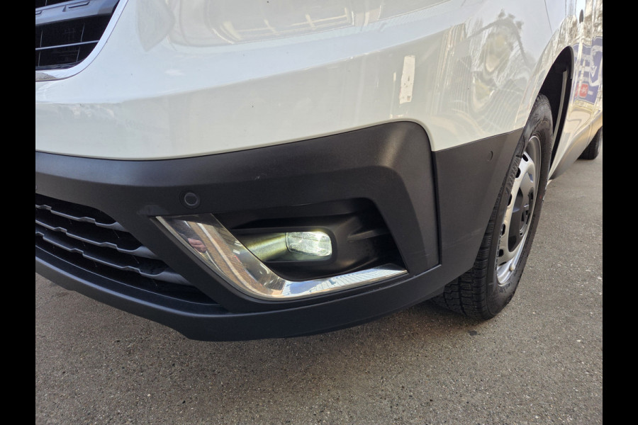 Renault Trafic 2.0 dCi 130Pk/ 96 Kw Nieuw model L2 Business Airco Cruisecontrol Achteruitrijcamera