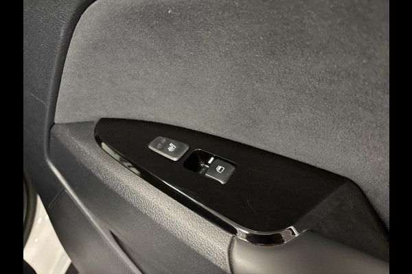 Kia Sportage 1.6 T-GDi Plug-in Hybrid*GT-Line*265PK*Pano*Winter-Pakket*Trehaak*Apple-Carplay*