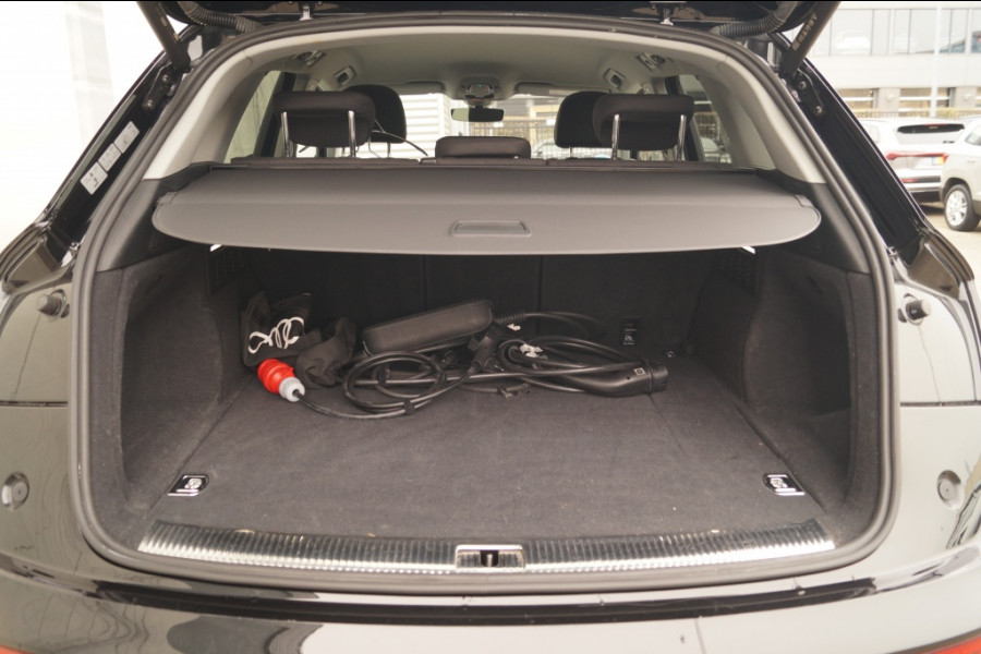 Audi Q5 50 TFSI e PHEV Advanced Edition -NAVI-TREKHAAK-ECC-